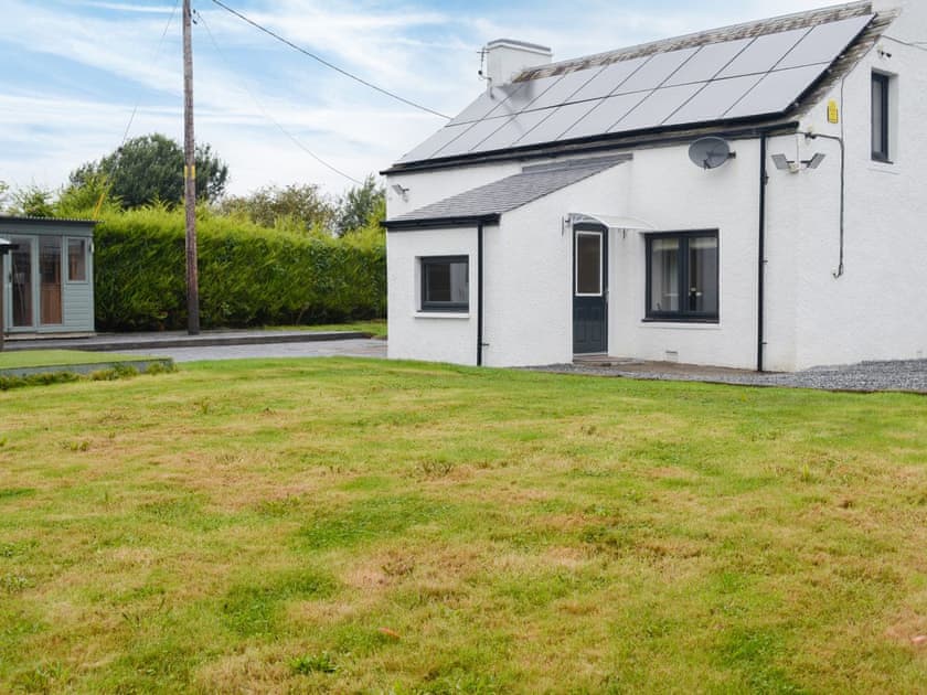 Garden | Donallan, Newton Stewart