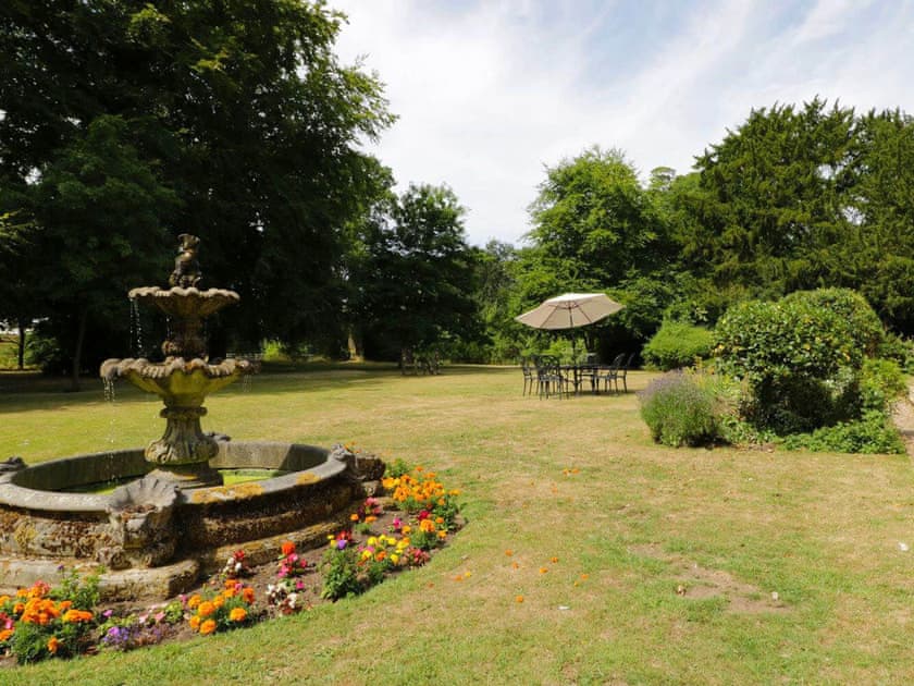 Garden | Walcot Hall, Alkborough, near Scunthorpe