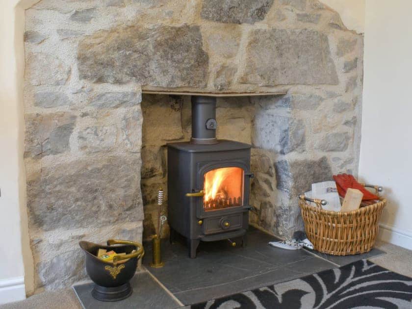 Living area | Sisial Y Gwynt, Llanarmon yn Lal