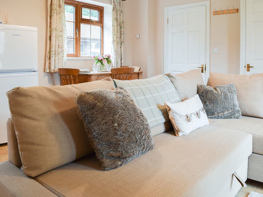 Open plan living space | The Garden Room, Woodeaton, near Oxford