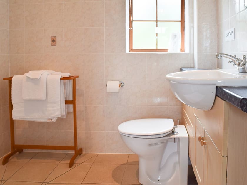 En-suite | The Garden Room, Woodeaton, near Oxford