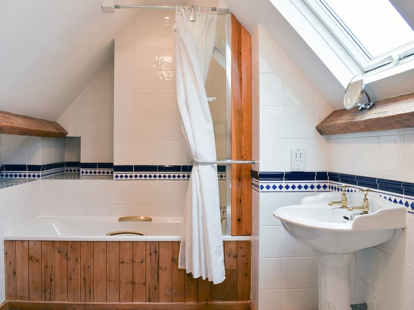 Bathroom | Grosmont Villa, Grosmont
