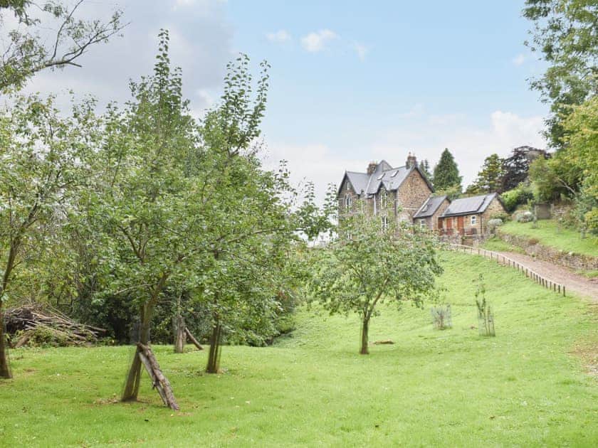 Garden and grounds | Grosmont Villa, Grosmont