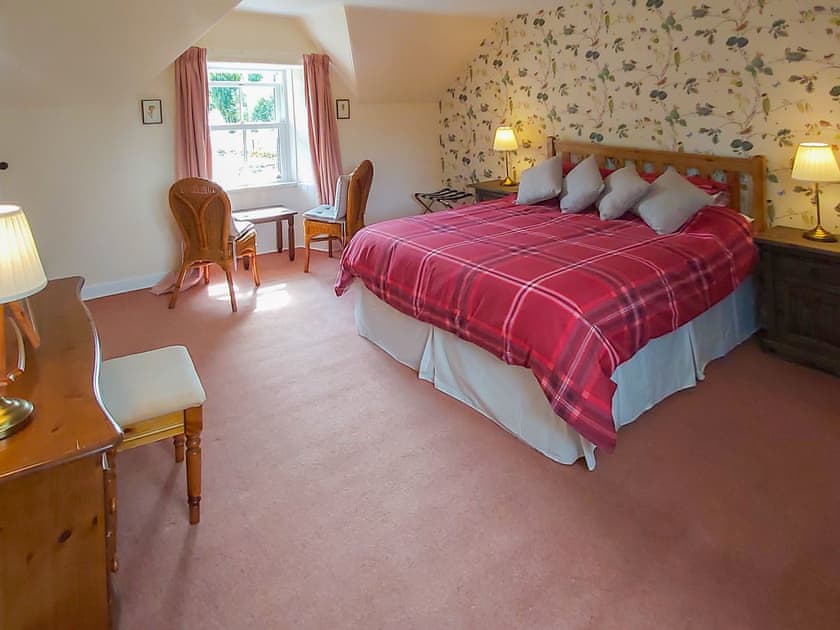 Double bedroom | South Cottage - Howpasley Farm, Howpasley, near Hawick