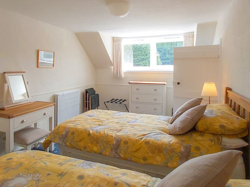 Twin bedroom | South Cottage - Howpasley Farm, Howpasley, near Hawick