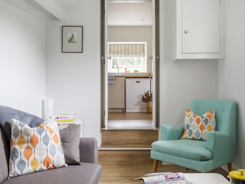 Snug | Thyme Cottage - Harewood Holidays, Harewood, near Leeds