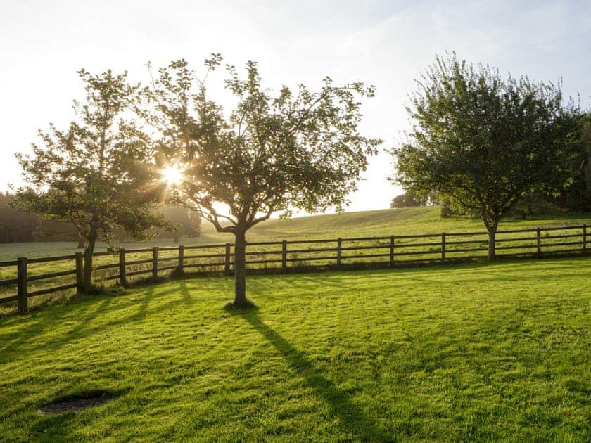 Garden and grounds | Carr House - Harewood Holidays, Harewood, near Leeds