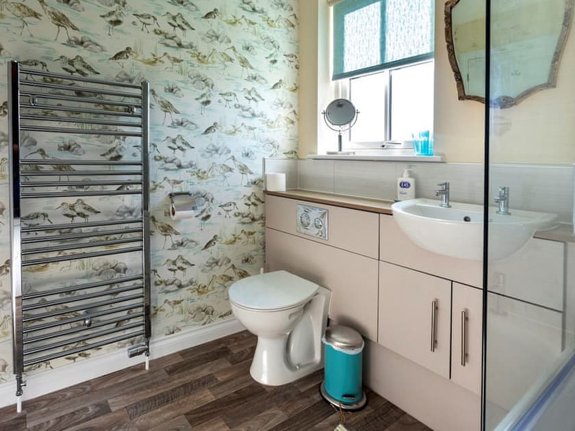 Bathroom | Grant Crescent, Dornoch