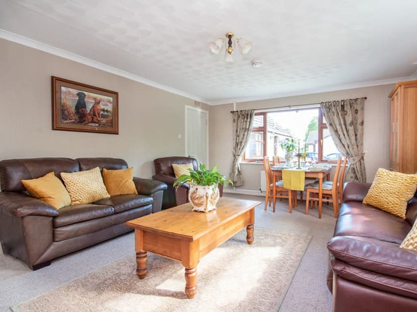 Living room/dining room | Black Rock Cottage, Culbokie