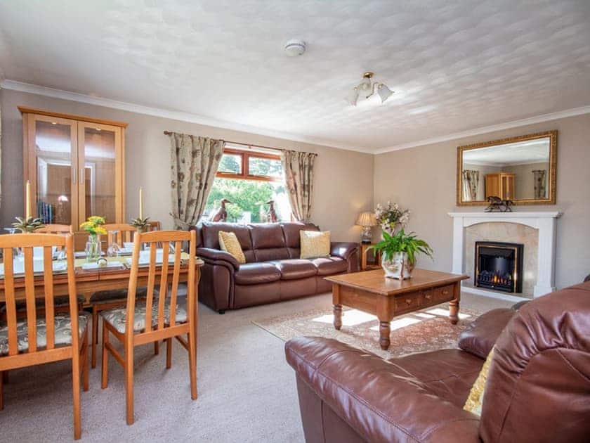 Living room/dining room | Black Rock Cottage, Culbokie
