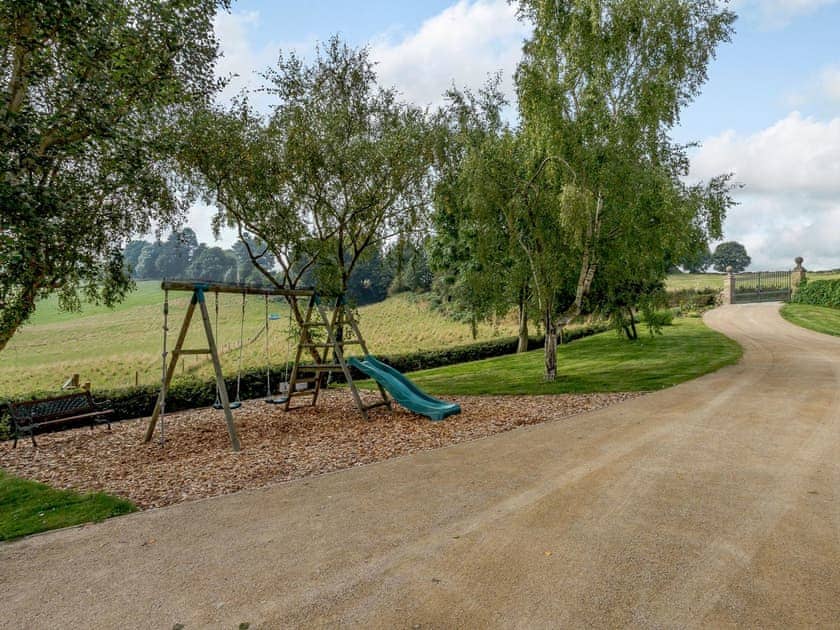Driveway | The Marle, Belper