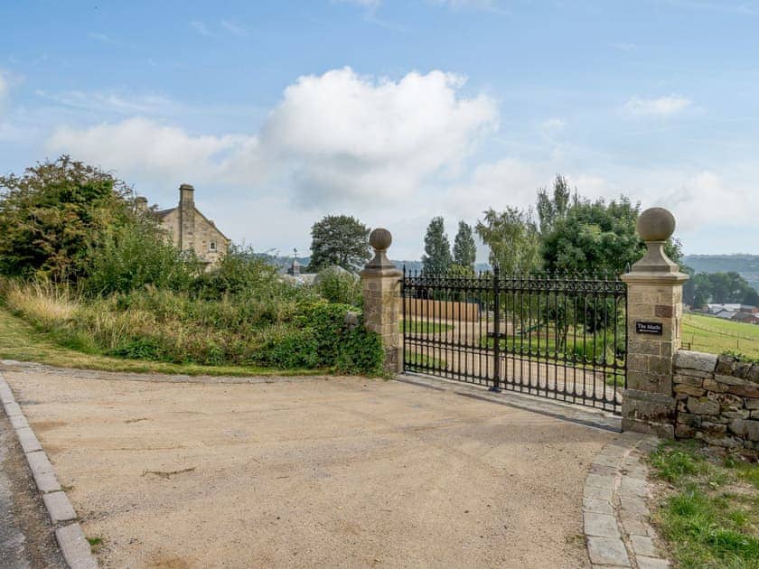 Driveway | The Marle, Belper