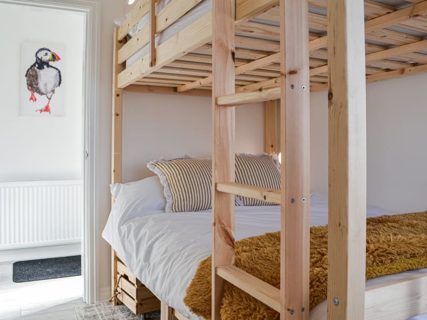 Bunk bedroom | Driftwood Cottage, Bridlington