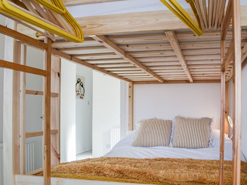 Bunk bedroom | Driftwood Cottage, Bridlington