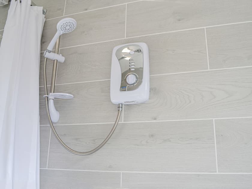 Bathroom | Driftwood Cottage, Bridlington