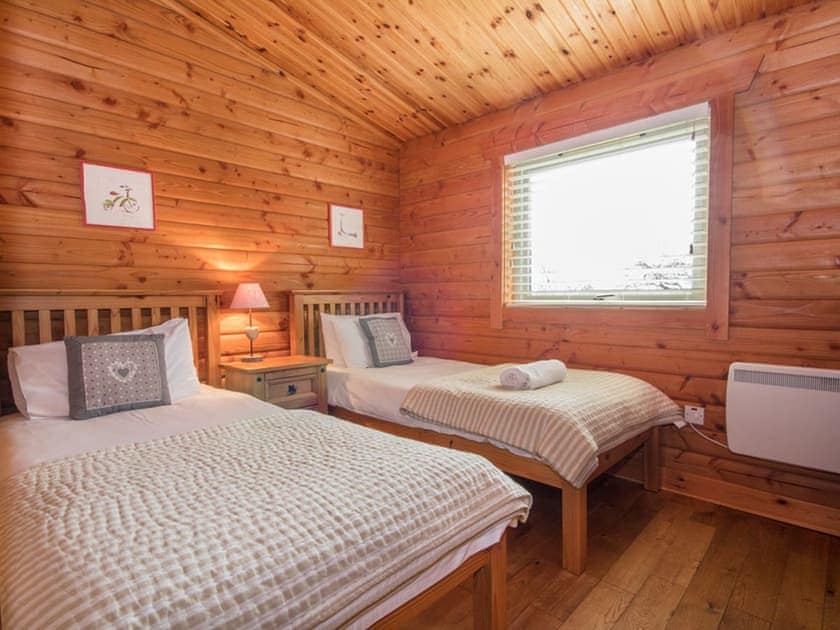 Twin bedroom | Gael Cham, Aviemore