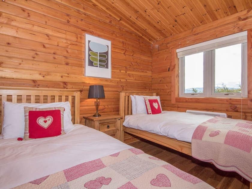 Twin bedroom | Carn Eilrig, Aviemore