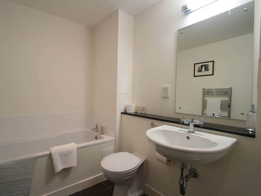 Bathroom | Abbey Church 1 - Highland Club, Fort Augustus