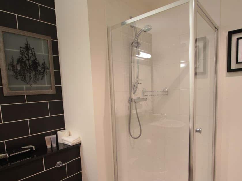 Shower room | St Andrew’s Chapel - Highland Club, Fort Augustus