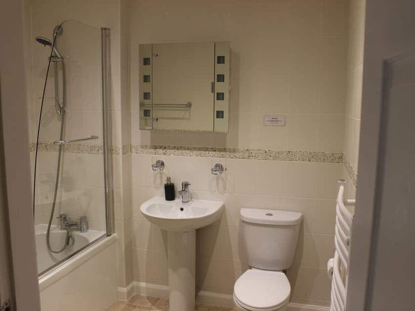 Bathroom | Pine View, Invergarry