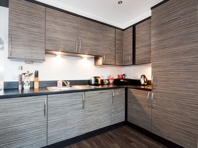 Kitchen | 7 Westercraigs Apartment, Inverness