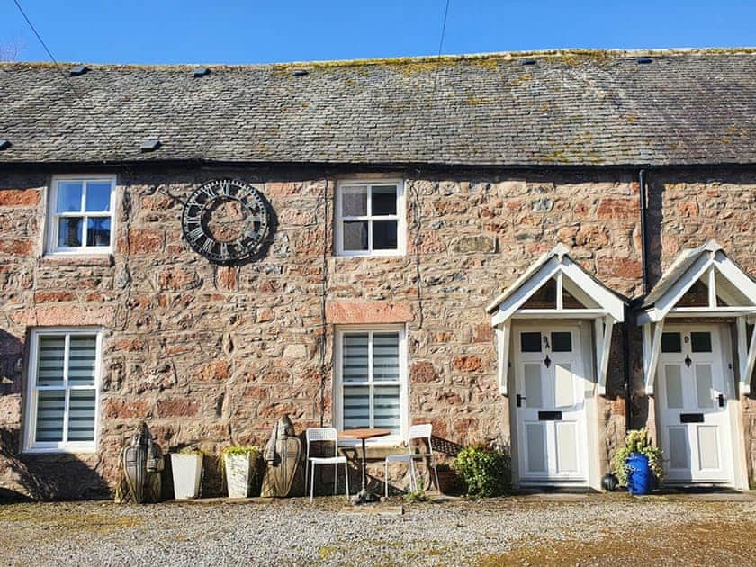 Exterior | Alexander Cottage - Alexander Place, Inverness