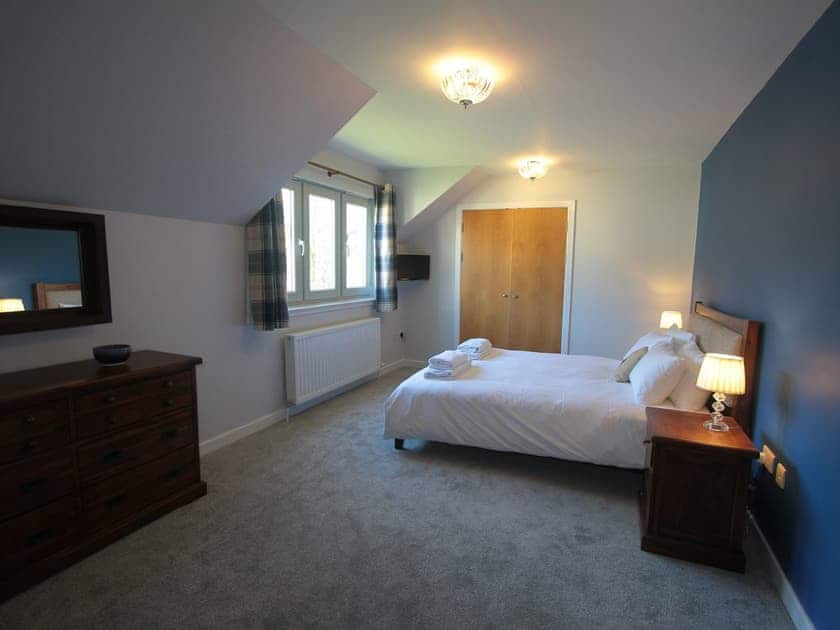 Double bedroom | Cottage 7 - Skye Cottage - Highland Club, Fort Augustus