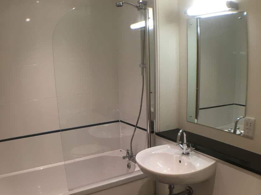 Bathroom | Old School 14, Fort Augustus