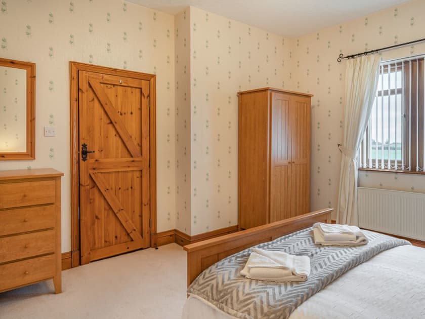 Double bedroom | Highfield Cottage, Poulton-le-Fylde