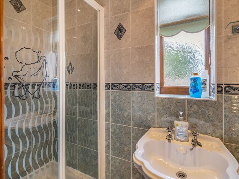 Shower room | Highfield Cottage, Poulton-le-Fylde