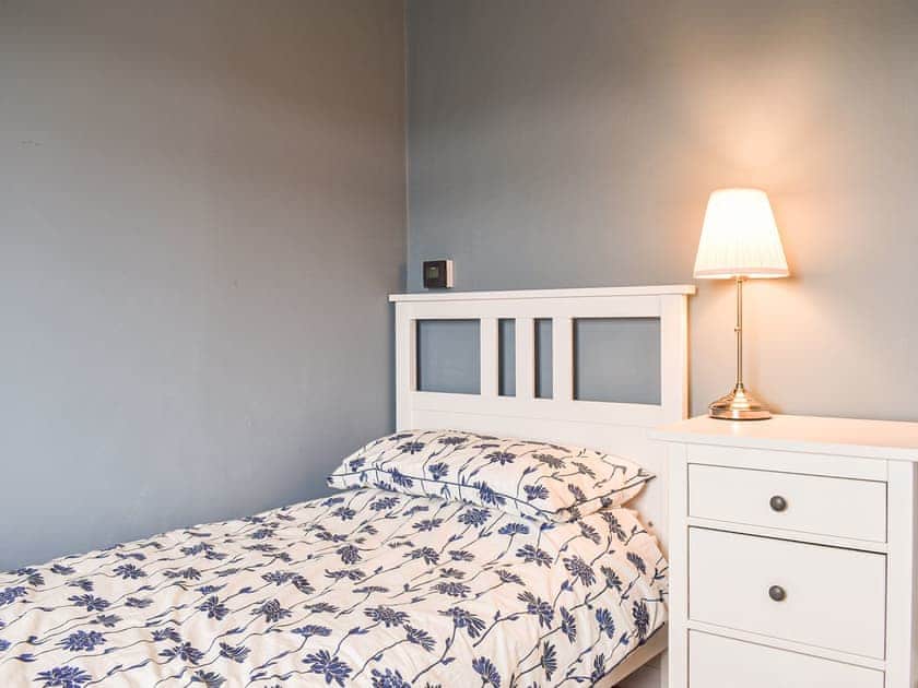 Single bedroom | Holmfield, Buxton