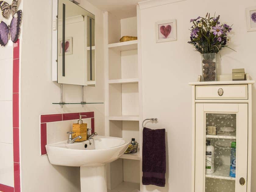 Bathroom | Withymead Cottage, Withypool