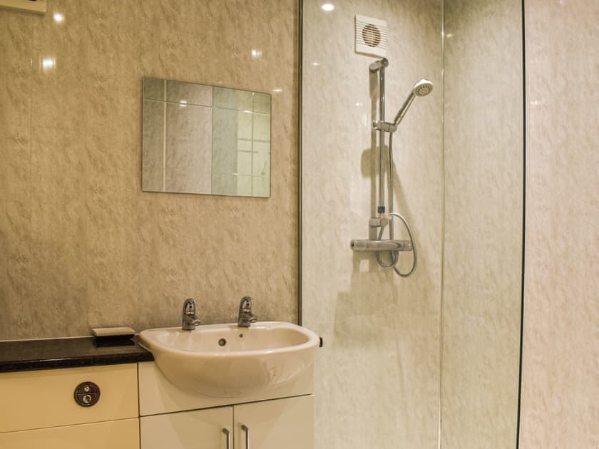 Bathroom | Farndale Apartment - The Old Schoolhouse, Commondale, near Whitby