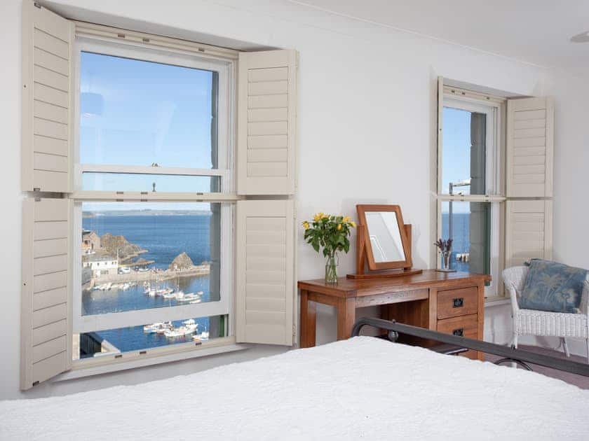 Double bedroom | Bian Bosdinek, Mevagissey