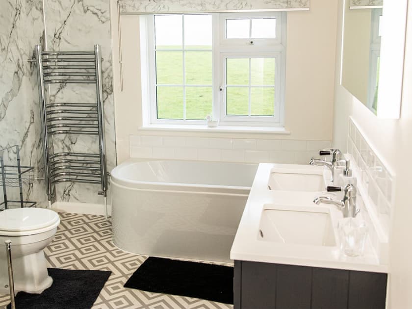 Bathroom | Crickledown, High Ham, Langport