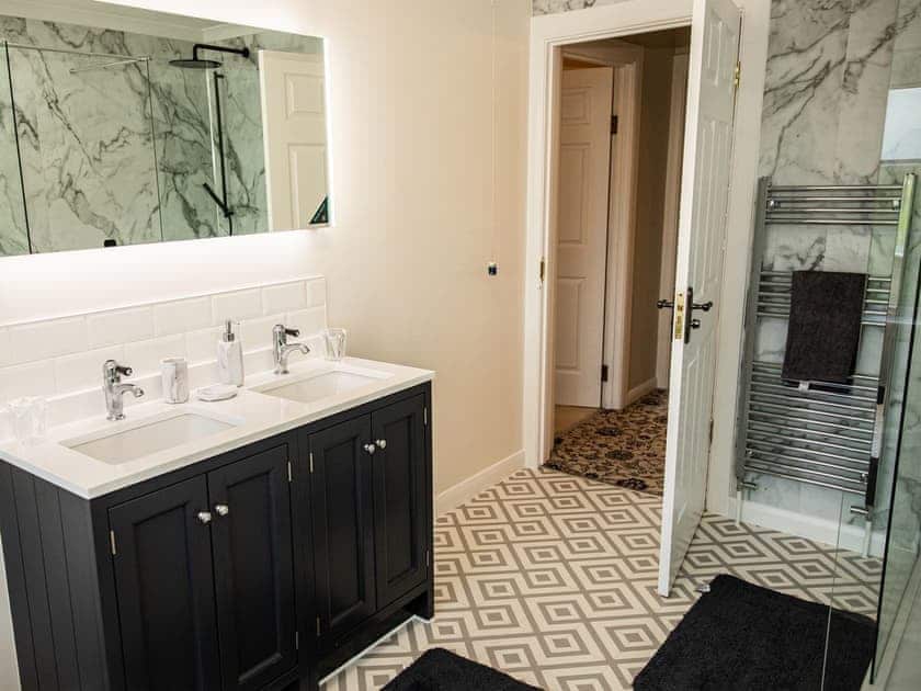 Bathroom | Crickledown, High Ham, Langport