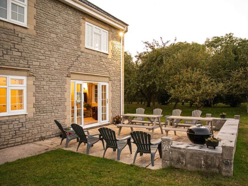 Sitting-out-area | Crickledown, High Ham, Langport