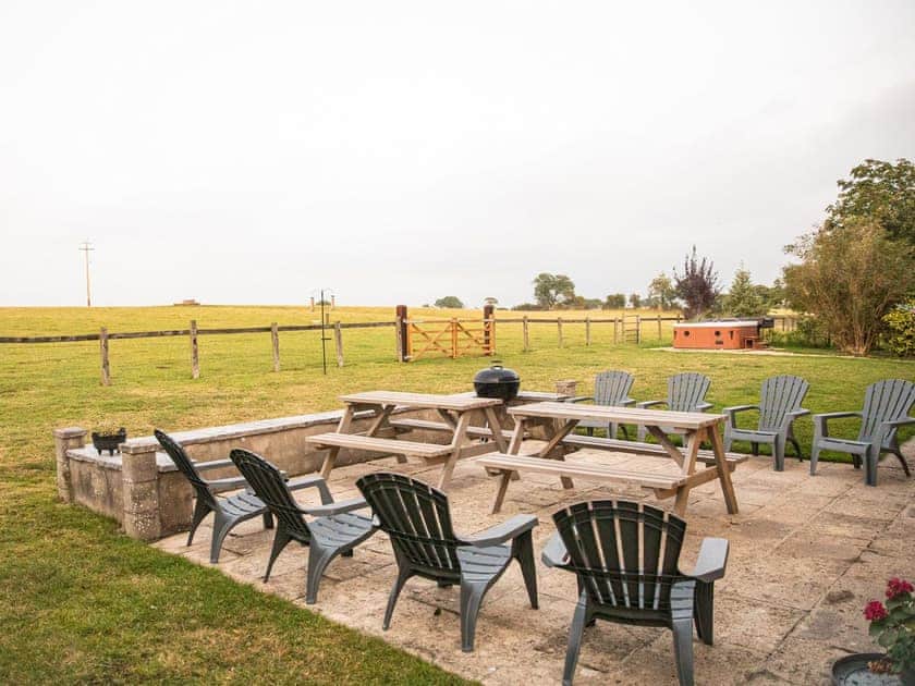 Sitting-out-area | Crickledown, High Ham, Langport