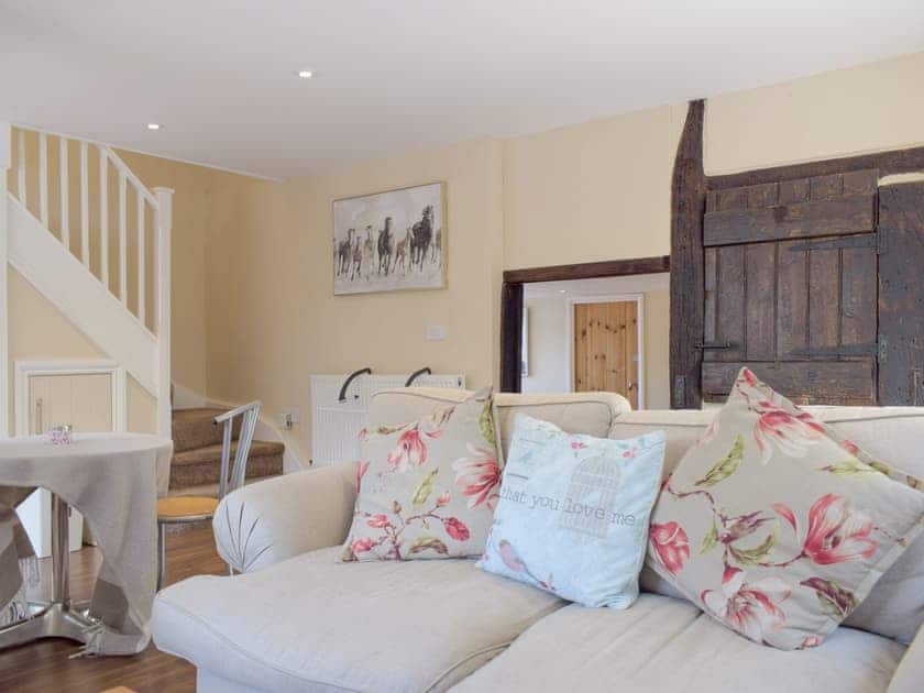 Open plan living space | The Coach House, Portway