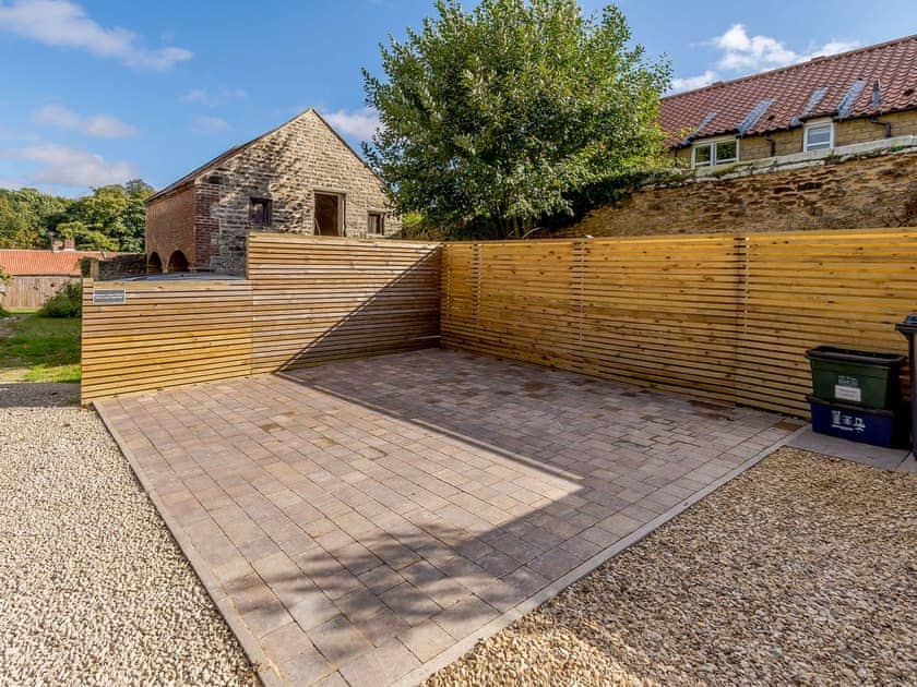 Parking | Rinstone Lodge, Thornton le Dale, near Pickering