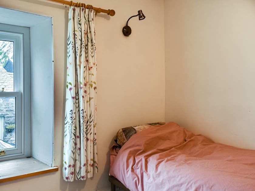 Twin bedroom | Nant Y Crogwyn, Penmachno
