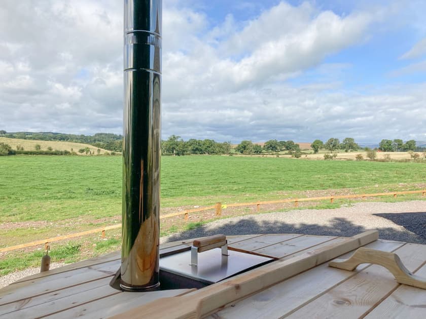 Hot tub | Curlew Cottage, Lockerbie, near Moffat
