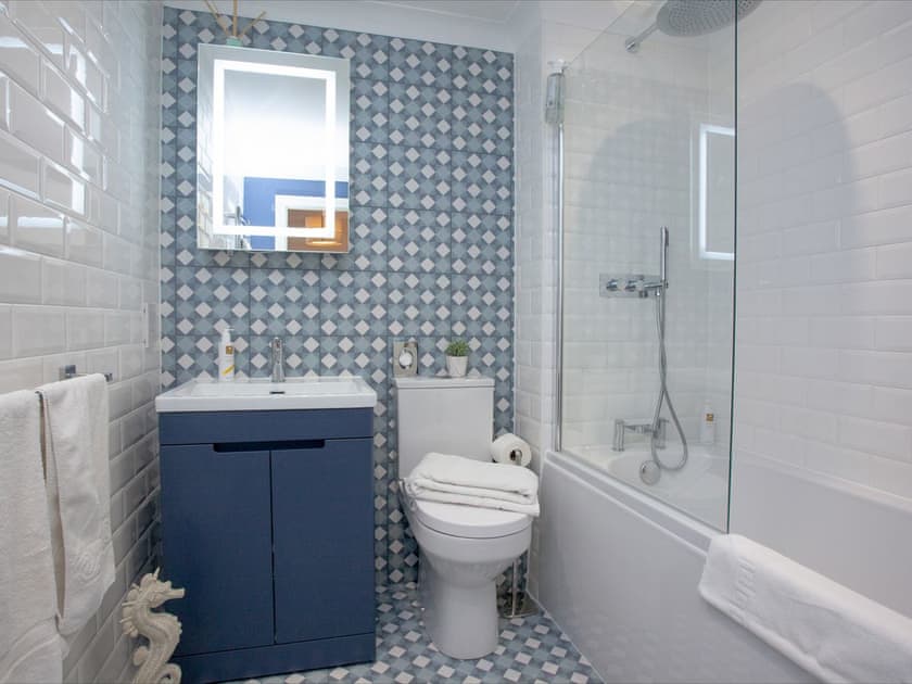En-suite | Lisburne Place Luxury Holiday Home, Torquay