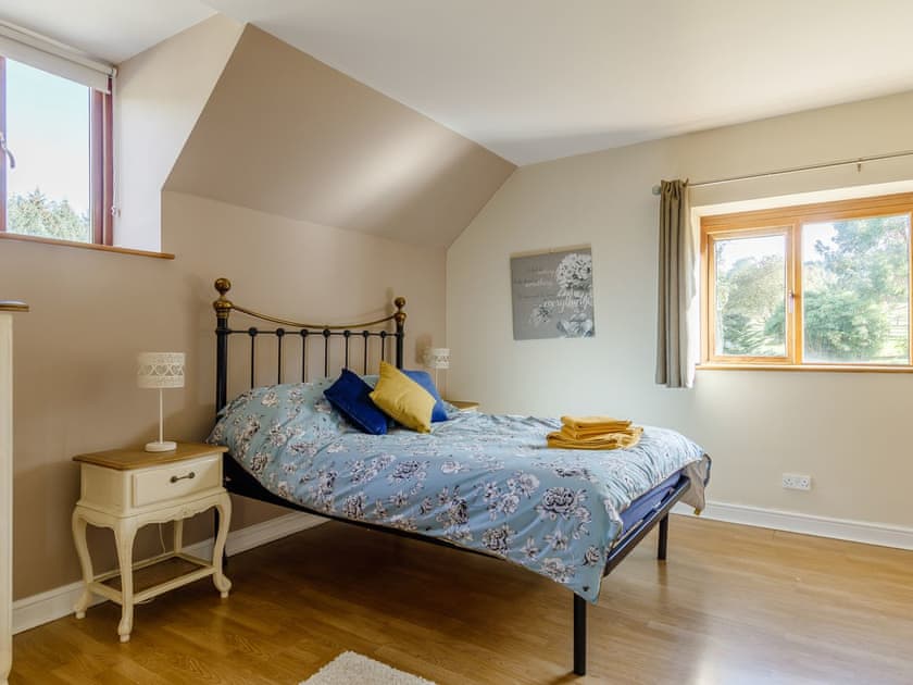 Double bedroom | White Horse Farm, Abergavenny