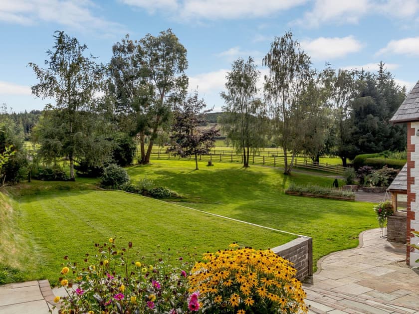 Garden | White Horse Farm, Abergavenny