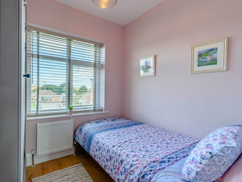 Single bedroom | Sea Fever, Scarborough