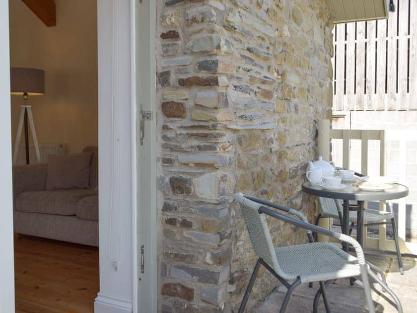 Terrace | Troed Y Rhiw, Aberporth