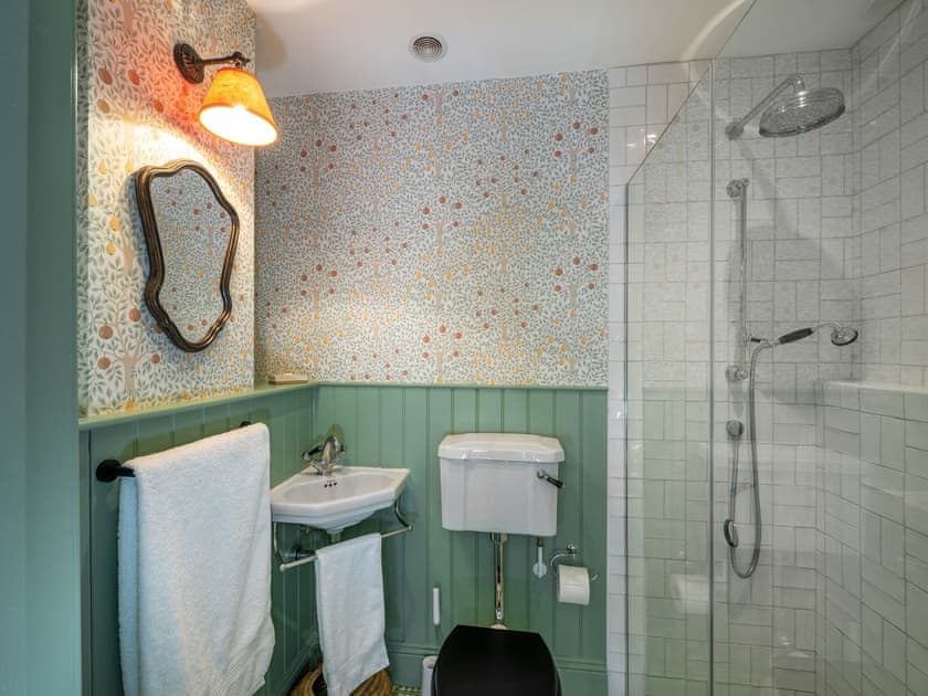 Bathroom | Henge Estate, Shrewton, near Salisbury