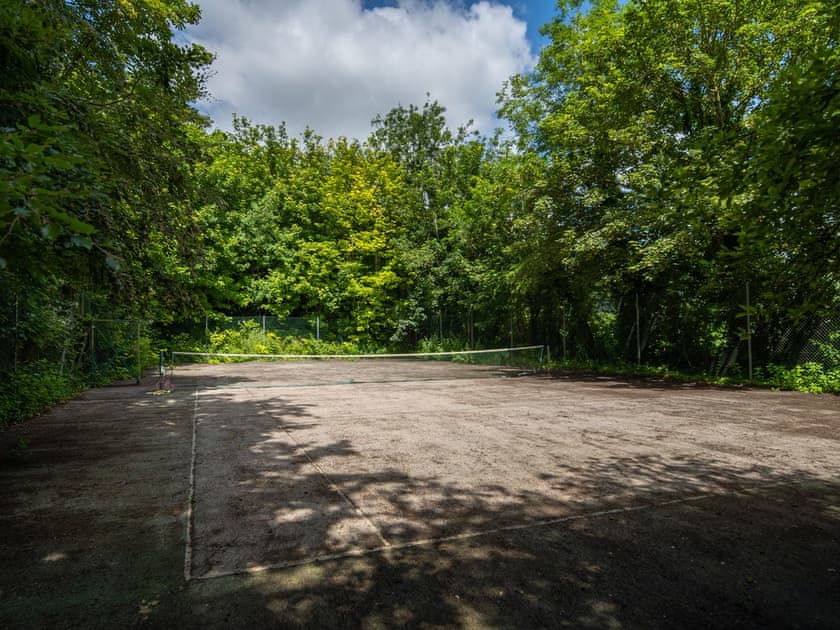 Tennis court | Henge Estate, Shrewton, near Salisbury