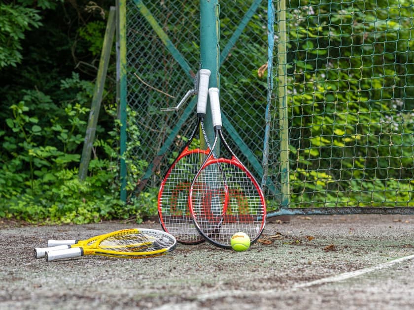 Tennis court | Henge Estate, Shrewton, near Salisbury